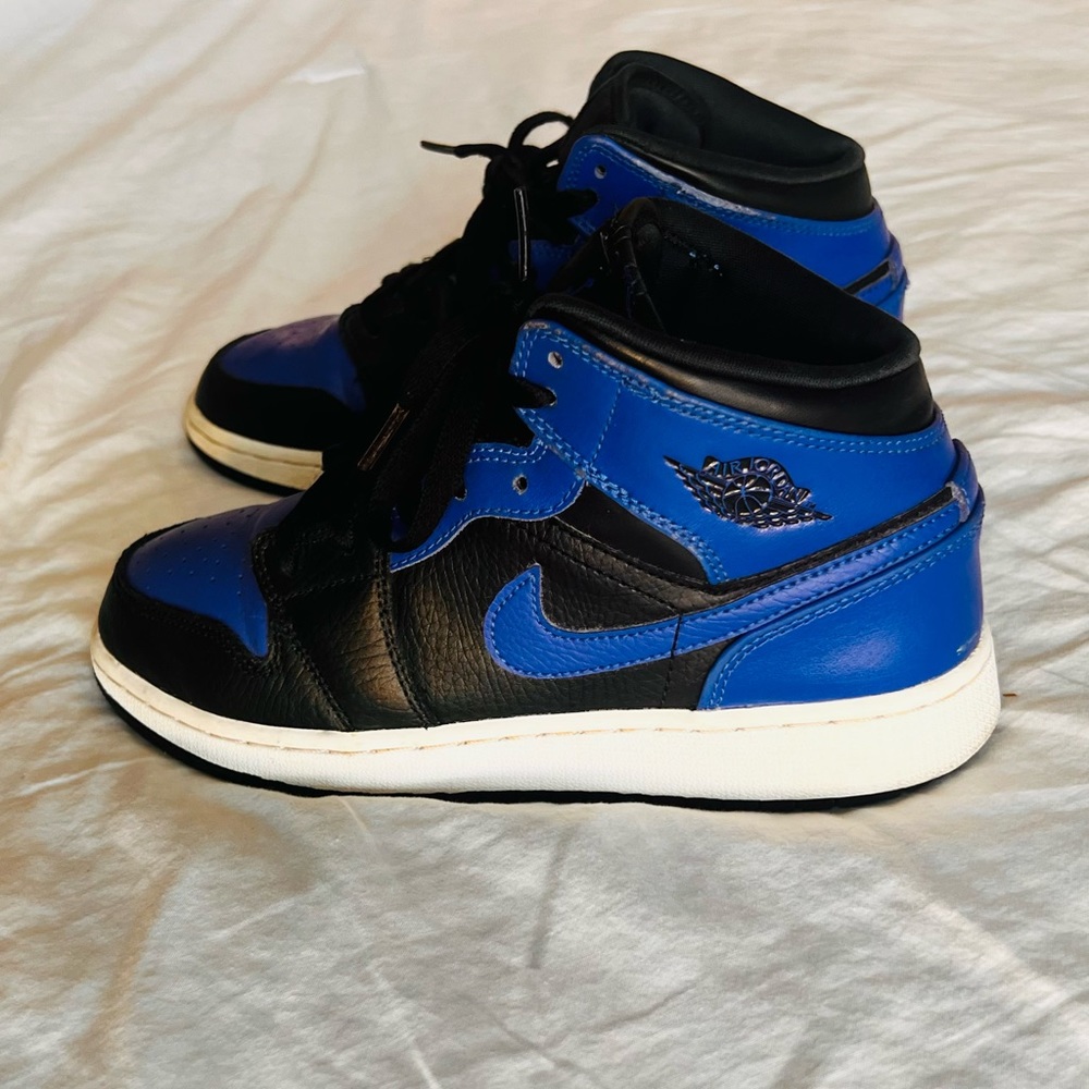 Jordan 1 Mid - Picture 8 of 14